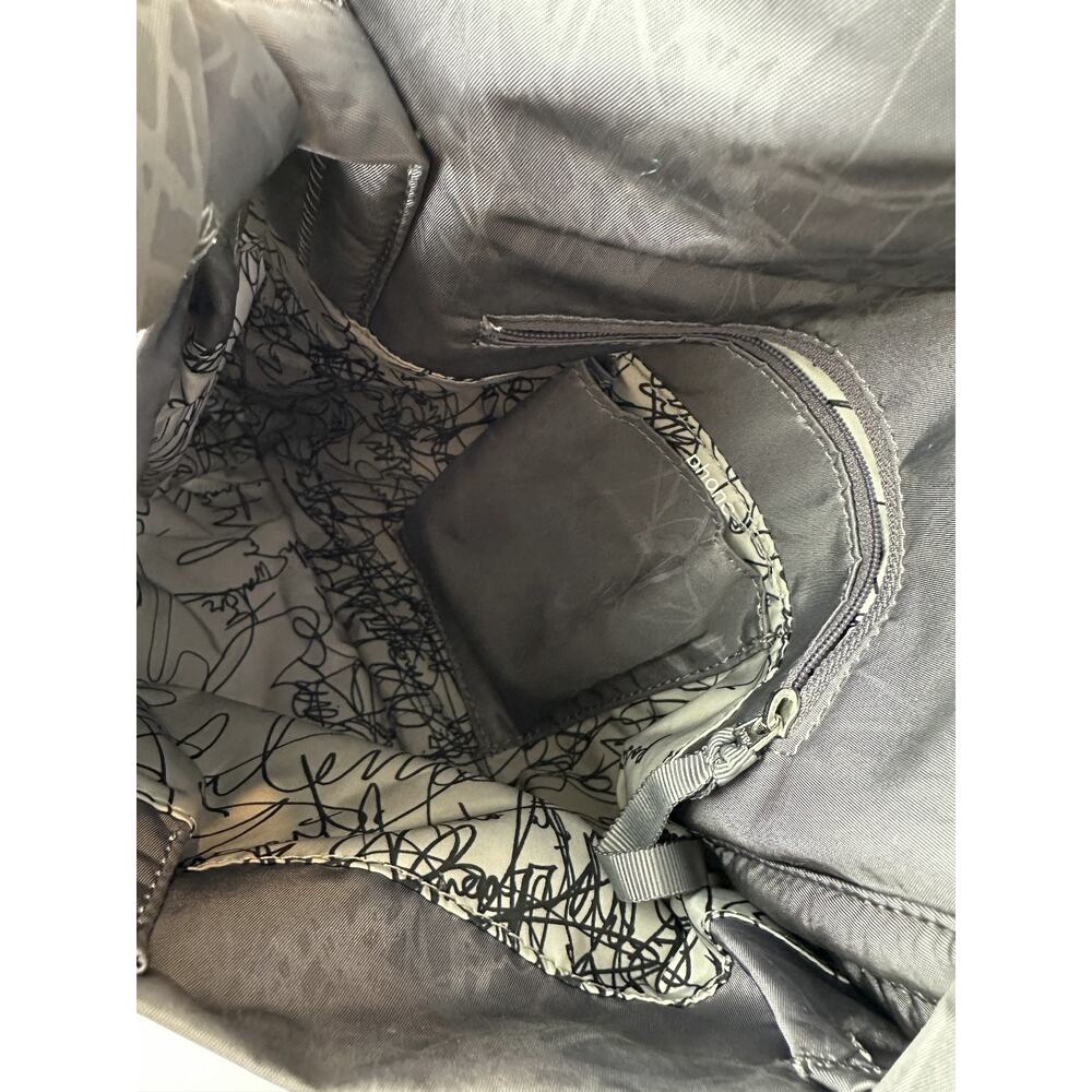 Lululemon Triumph Magnum Nesting Bird Gray Gym School Diaper Duffle Bag Rare HTF - Picture 5 of 16